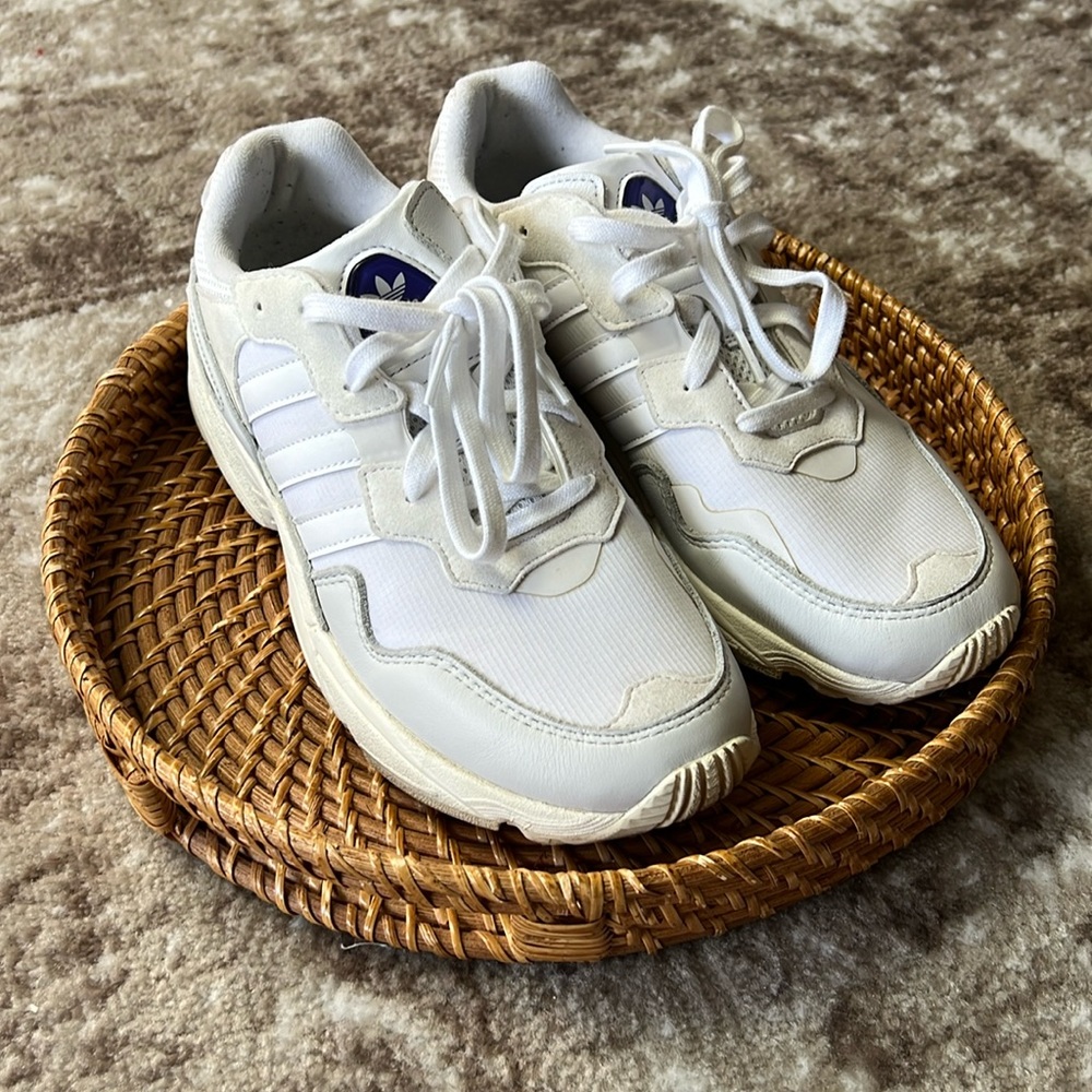 Adidas Originals Yung-96, Gently Used